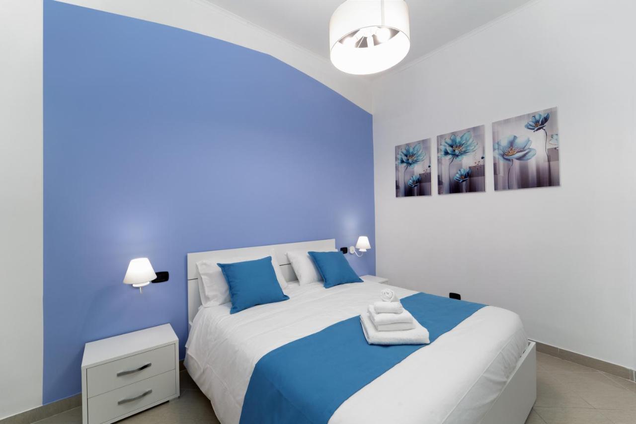Suite & Luxury Rooms Palazzo Diomede Carafa Naples Extérieur photo
