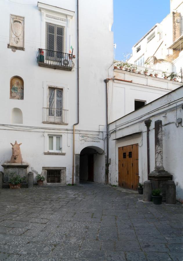 Suite & Luxury Rooms Palazzo Diomede Carafa Naples Extérieur photo